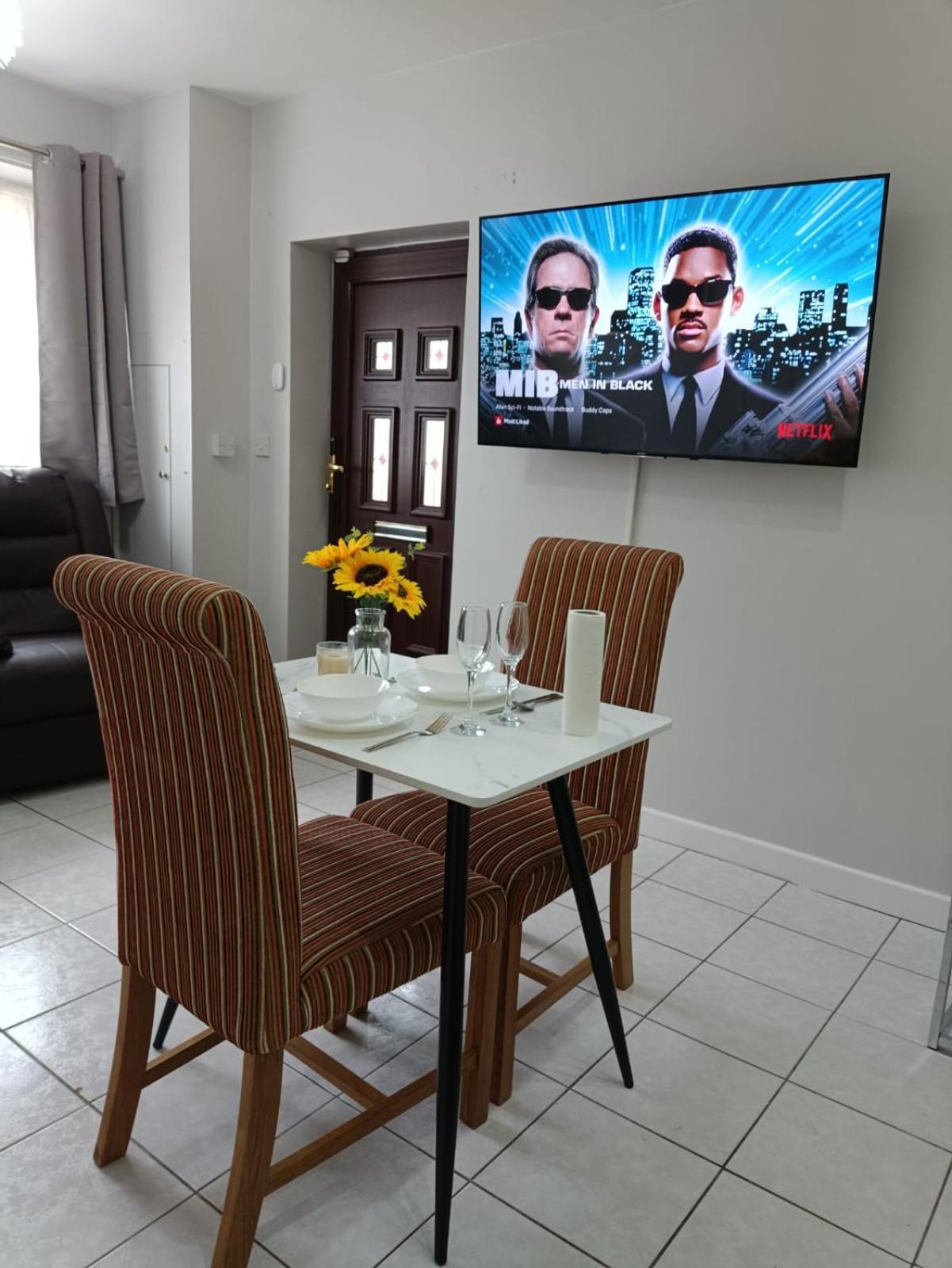 Lister Park Bradford Stylish 1Bed Coach House - Quiet & Tranquil Cottage & Parking Exteriér fotografie